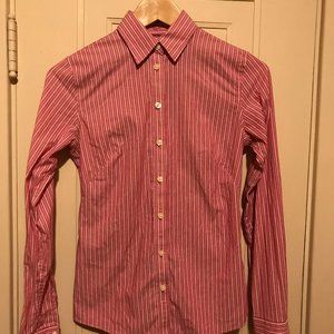 Fitted Button-Down Dress Shirt